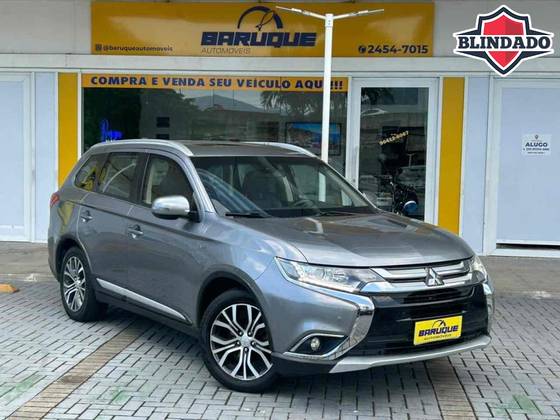 MITSUBISHI OUTLANDER 3.0 GT 4X4 V6 24V GASOLINA 4P AUTOMÁTICO